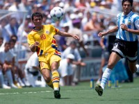 Gheorghe Hagi, nominalizat de France Football pentru cea mai bună echipă din istoria fotbalului