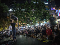 Proteste masive în Thailanda. Manifestanții și politicienii cer demisia prim-ministrului