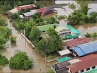 Dezastru în Thailanda. Peste 70.000 de case, sub ape în urma ploilor musonice abundente