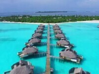 Românii au schimbat destinațiile tipice de iarnă cu unele exotice. Cât plătesc de Revelion