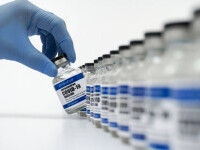 Pfizer-BioNTech se lansează în producerea unei doze specifice ”booster” de vaccin împotriva variantei omicron