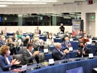 Un influent colaborator al lui Emmanuel Macron i-a luat locul lui Cioloș la conducerea Renew Europe