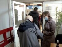 „Pot să intru dacă nu sunt vaccinată?” „Da”. Cât a durat până s-au mobilizat angajații statului pentru verificări