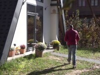 Atenție la anunțurile false pentru Revelion. Pățania mai multor tineri care voiau să petreacă la o cabană