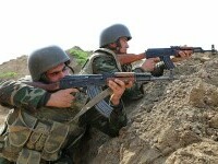 soldati azeri