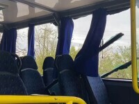 Microbuz cu pasageri, implicat într-un accident, în Prahova. A intrat în coliziune cu un TIR