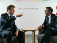 Rishi Sunak şi Emmanuel Macron