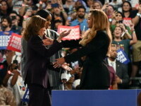 Beyonce si Kamala Harris