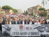 Proteste de amploare în Italia. Zeci de mii oameni cer pacea în Fâşia Gaza şi Ucraina. FOTO