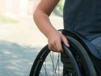 copil cu dizabilităţi