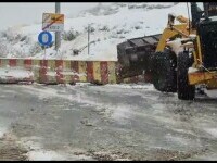 Vremea severă lovește România. Ploile și ninsorile viscolite creează probleme majore. Circulația pe Transalpina, închisă