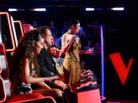 Emoții puternice, alegeri dificile și concurenți care uimesc până la lacrimi, vineri, la Vocea României