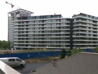 Detectoarele de fum și hidranții interiori vor fi obligatorii în blocurile noi. Ce riscă cei care nu le instalează