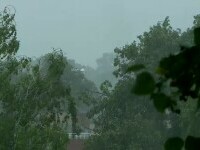 România câștigă de pe urma furtunilor. Producția de energie a depășit consumul de două ori în 24 de ore