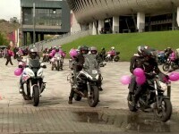 Motocicliste din toată țara au pornit într-o paradă roz pentru a sprijini lupta împotriva cancerului de sân