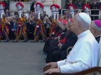 Tradiție reluată la Vatican. Papa Leon a prezidat jurământul Gărzii Elvețiene, cea mai veche armată permanentă din lume