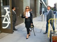 Jennifer Lopez, apariție inedită în New York. Ținuta cu care a atras toate privirile. GALERIE FOTO