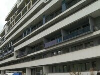 Constructorul unui bloc din Brașov taie lumina locatarilor care refuză să-i dea mai mulți bani. ”Am plătit de teamă”