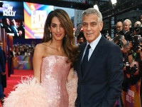 Amal și George Clooney au făcut senzație pe covorul roșu la Londra. Cuplul a atras toate privirile. GALERIE FOTO