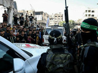 Hamas a publicat imagini cu execuții în stradă. Opt bărbați, acuzați că au colaborat cu Israelul