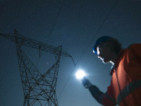 Pene de curent în aproape toată Ucraina după noile atacuri ruseşti. Zelenski: „Moscova vrea să semene haos”