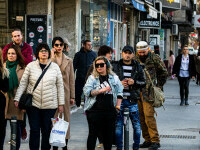 Ce plătim, de fapt, când achităm factura la curent. Consumul efectiv e doar jumătate din suma totală