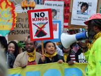 PROTEST NO KINGS SUA