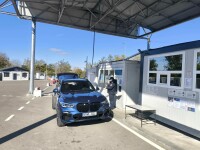 Podul de pontoane de la Bumbăta preia traficul din Vama Albița: Creștere de 30% a tranzitărilor în septembrie