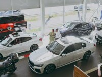 Comerțul cu autovehicule în România a crescut în primele 8 luni din 2025. În august, însă, mai multe segmente au scăzut