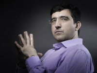 Un mare maestru rus la șah, investigat după ce l-a acuzat că a trișat pe rivalul său american, găsit mort