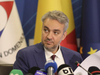 Reorganizare drastică la ANRE: 66 de posturi desființate și salarii micșorate cu 30%. Șeful instituției, recompensat regește