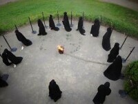 „Trădătorii” aduce suspans și strategie la PRO TV. Începe jocul în care nimeni nu e de încredere