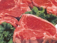 Vom deveni vegetarieni: se scumpeste carnea de pui si porc