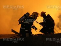 Brasov: doua magazii au ars, dupa ce au fost lovite de trasnet