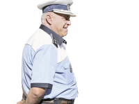Focsani: politist acrosat de un sofer turbulent