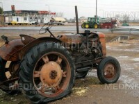 Un taran din comuna Poiana Marului a murit strivit de propriul tractor