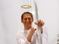 Cupidon, printi si printese, decoruri de vis! Noua grafica Acasa TV