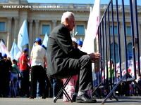 Ziua protestelor. Au existat violente intre protestatari si jandarmi