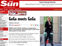 Lady GaGa, la azilul de batrani! A mers deghizata in Hillary Clinton
