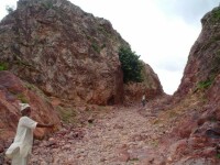 Cum si de ce a mutat un barbat, de unul singur, muntele din loc si a devenit erou national