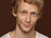 Johnny Lewis