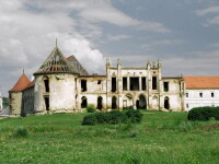 Cetatea din Alba Iulia va rasuna pe acorduri de folclor autentic si filme de arhiva