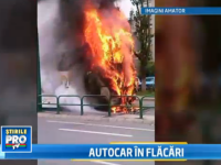 Un autocar a luat foc la intrarea in Targu Mures. Pasagerii si soferul s-au salvat la timp