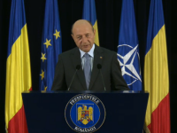 Presedintele Traian Basescu cere demiterea ministrului de Externe Titus Corlatean dupa declaratiile privind votul in diaspora