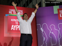 ALexis Tsipras bucuros la un miting electoral