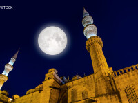 Moscheea Albastra din Istanbul noaptea