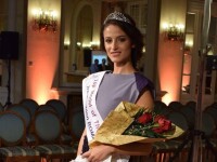 O tanara de 18 ani din Maramures, eleva in Cluj, va reprezenta Romania la un prestigioas concurs de frumusete, Top Model of The World