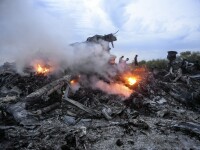 Zborul MH17. Anchetatorii au dezvaluit numele a doi barbati suspecti, care vorbeau rusa. Convorbirile facute publice