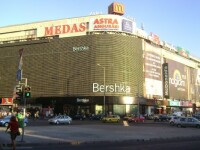 Fosta soţie a lui Dan Adamescu, înlocuită la conducerea Unirea Shopping Center