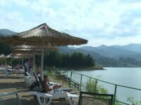 Zona de basm din Bistrița care înflorește de an la an. Turiștii plătesc și 150 € pe noapte